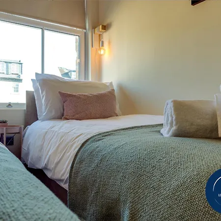 Apartment 3 North Marine Scarborough