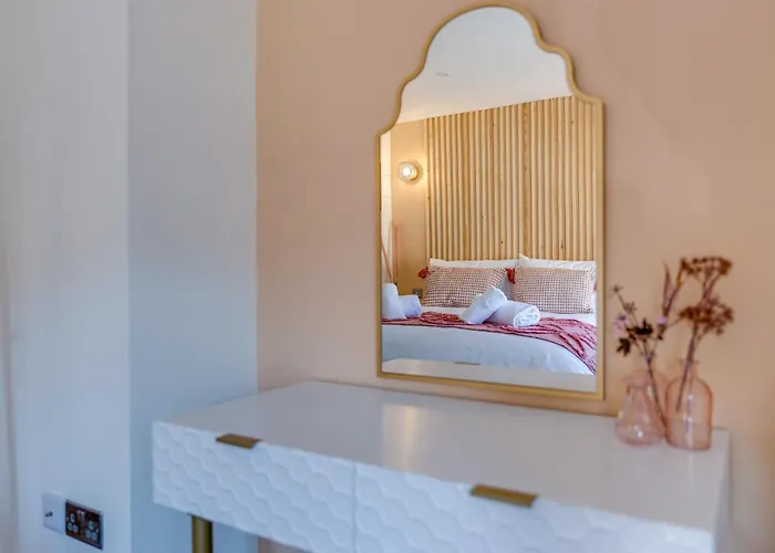 Bright North Bay Cricket Ground Views