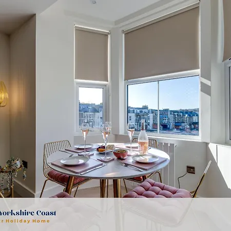 Bright North Bay Cricket Ground Views